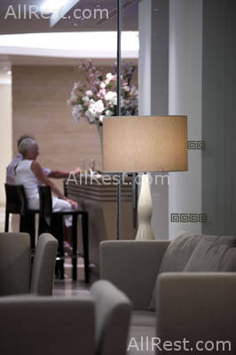 The Ixian Grand Hotel 11